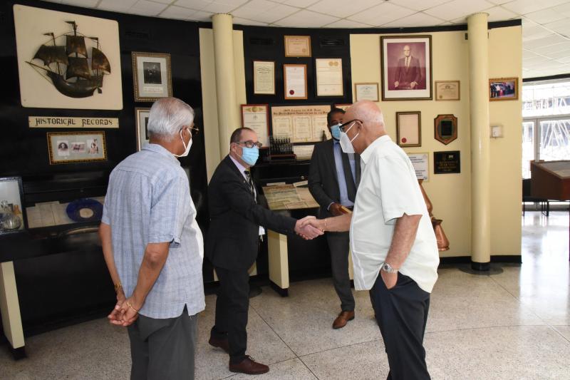 Mr, Clifford Reis welcomes Canadian High Commissioner H.E. Mark Berman
